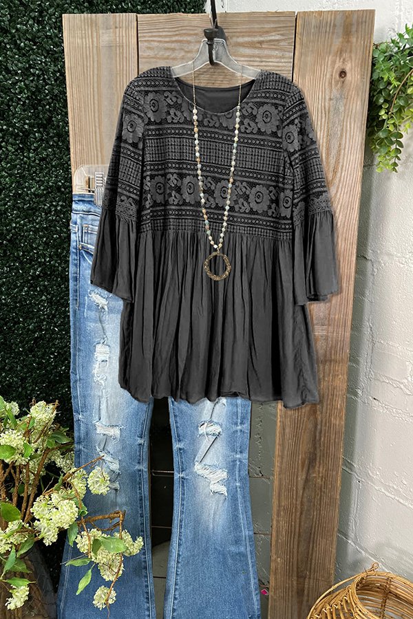 Loose Lace Paneled Crinkled Blouse