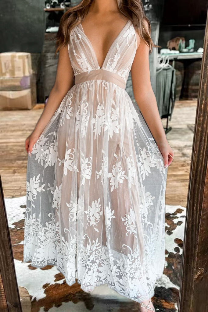 Beautiful White V-Neck Floral Pattern Mesh Dress