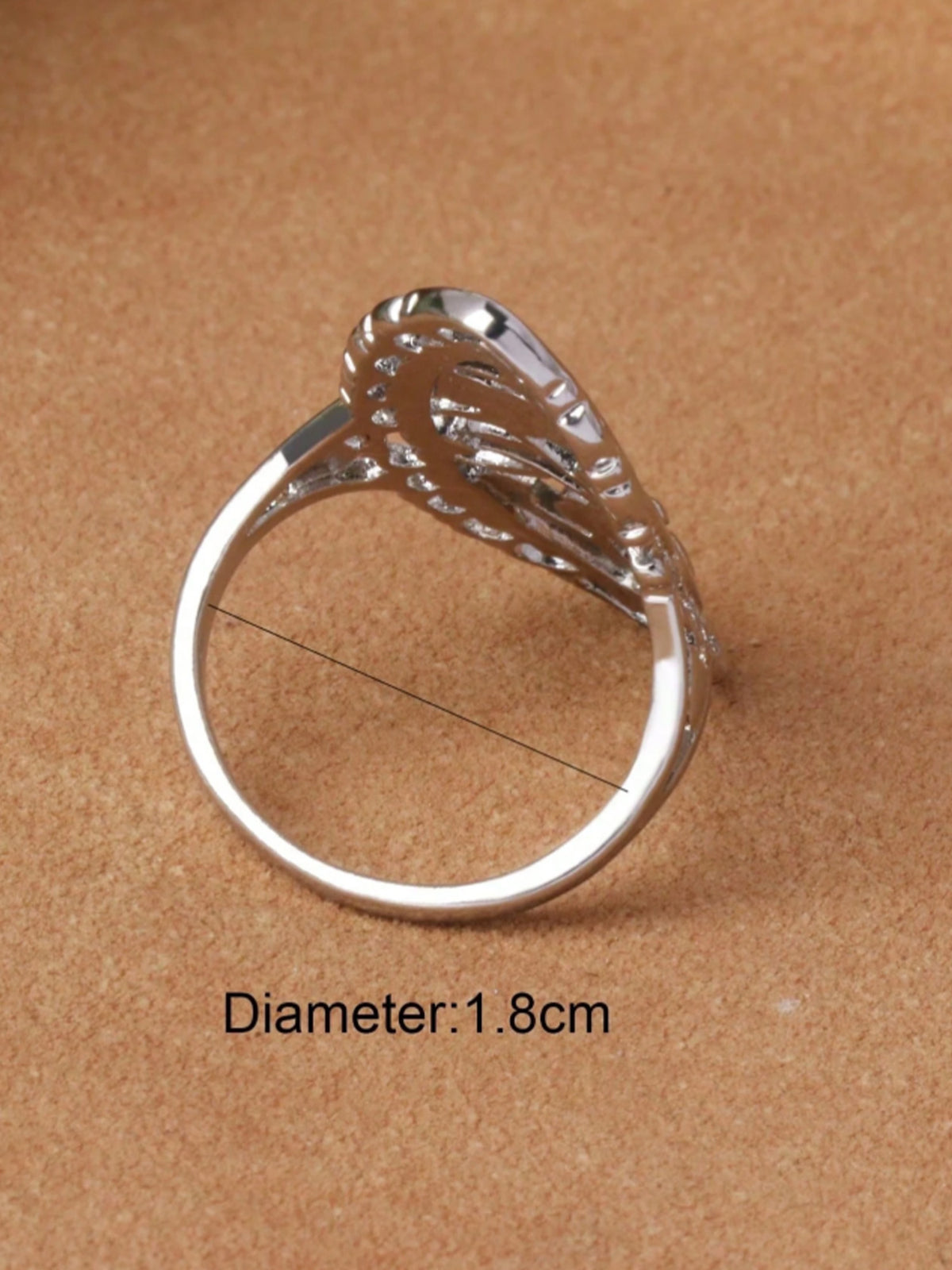 Ideal For Sunset Shoots — Antique Gold Heavy Hollow Floral Relief & Vintage Elongated Shield Silhouette Premium Alloy Statement Boho Ring