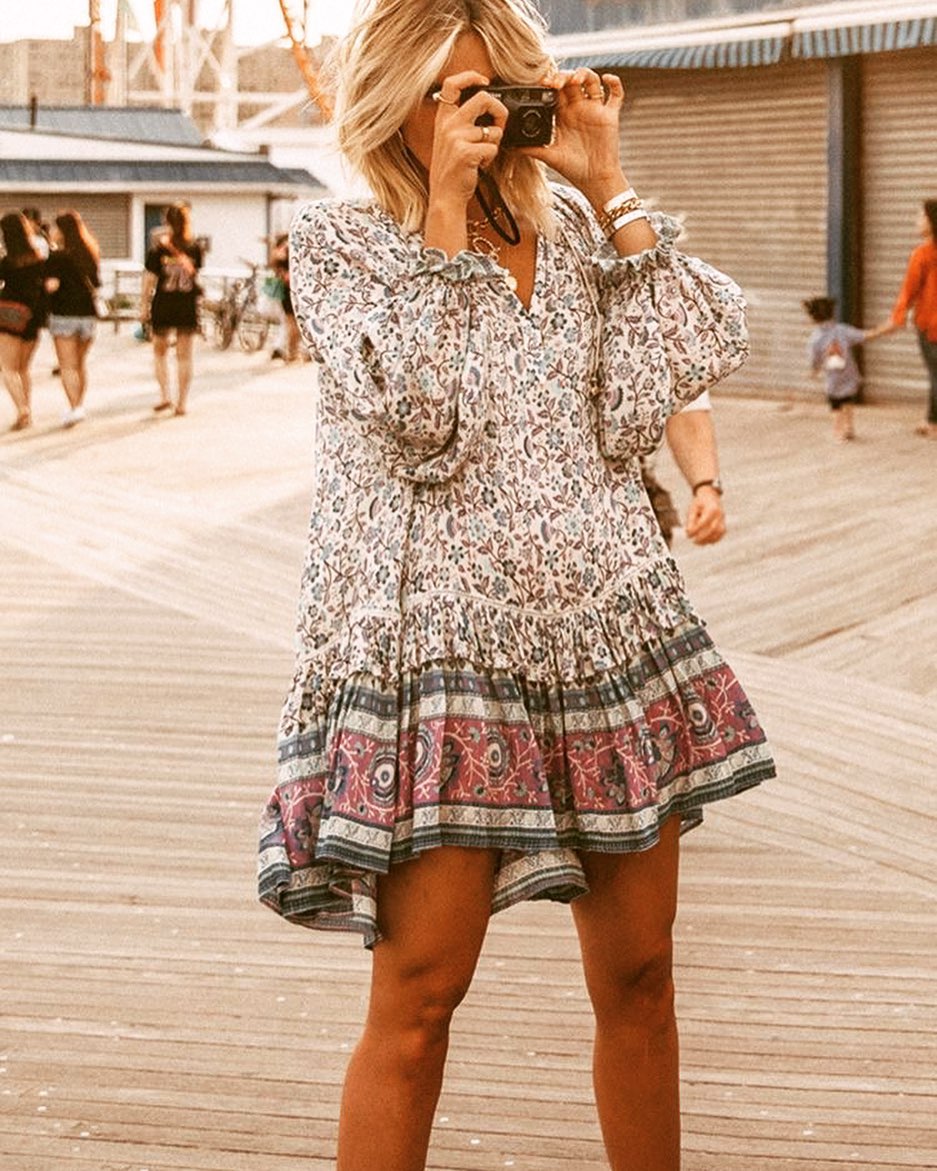Bohemian Style V-neck Loose Long Sleeve Dress