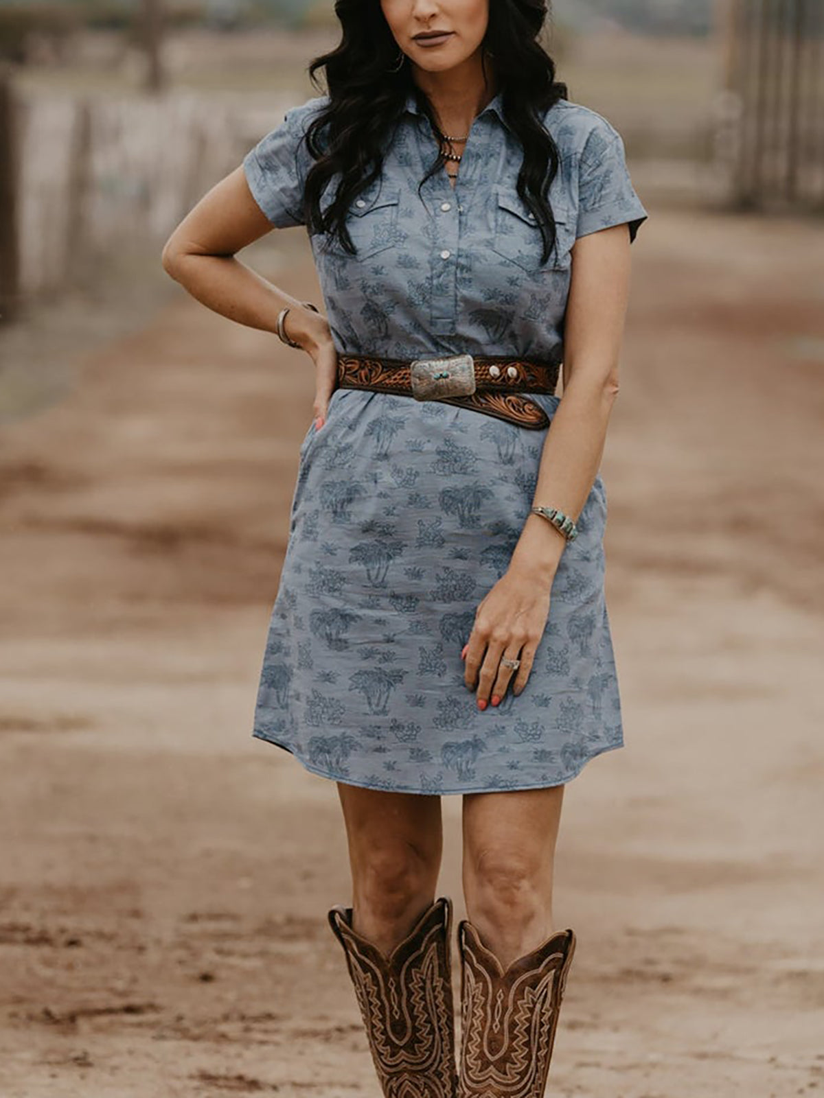 Light Blue Short-sleeved Waist Dress