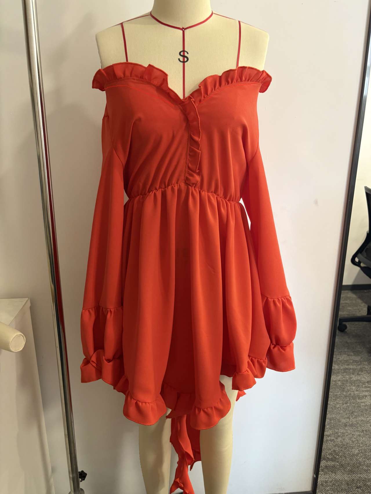 French Orange Red Halter Off Shoulder Ruffle Waist-Cinching Asymmetrical Mini Dress | Sweet Y2K Slimming A-Line Dress