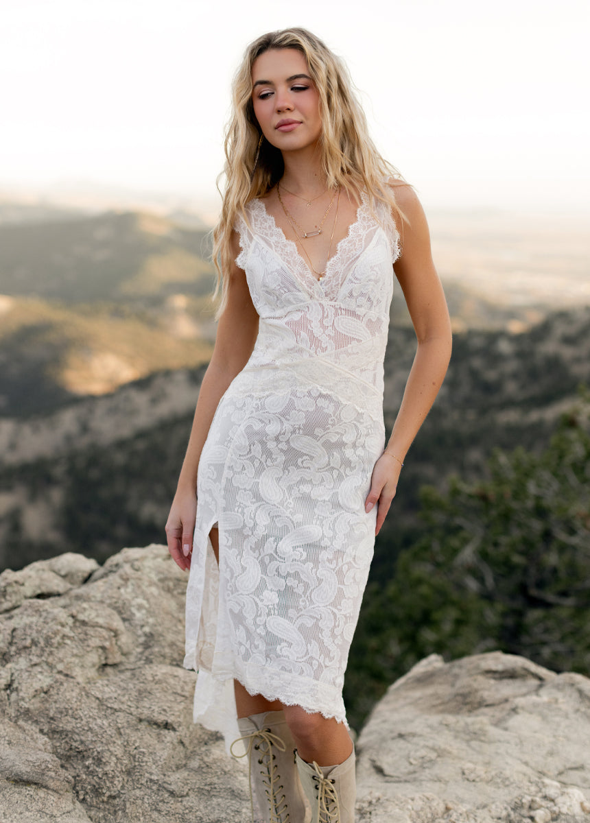 Joia Dress in Ecru