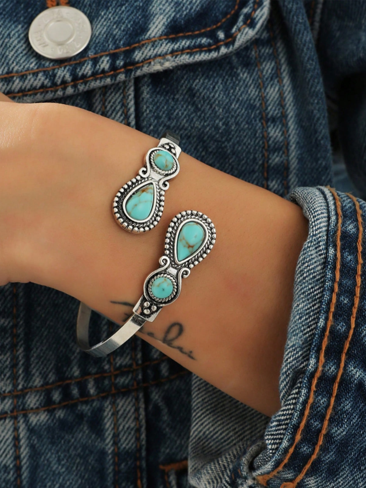 Ideal For Sunset Shoots — Vintage Silver Heavy Turquoise Inlay & Teardrop Sculpted Open Cuff High-Quality Lightweight Material Boho Chic Bracelet