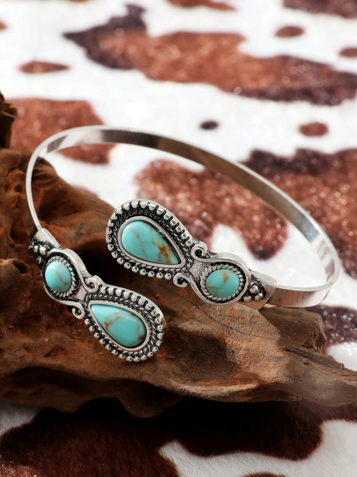 Ideal For Sunset Shoots — Vintage Silver Heavy Turquoise Inlay & Teardrop Sculpted Open Cuff High-Quality Lightweight Material Boho Chic Bracelet