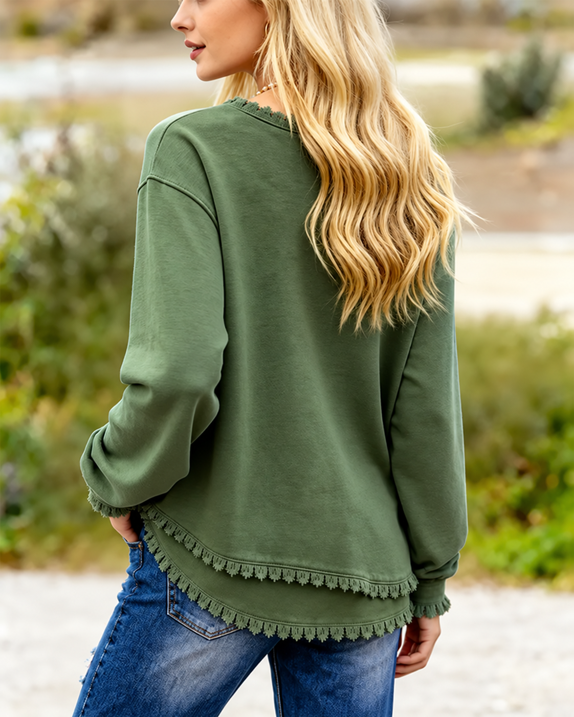 Christmas Bow Rhinestone V-Neck Frayed Hem Sweatshirt