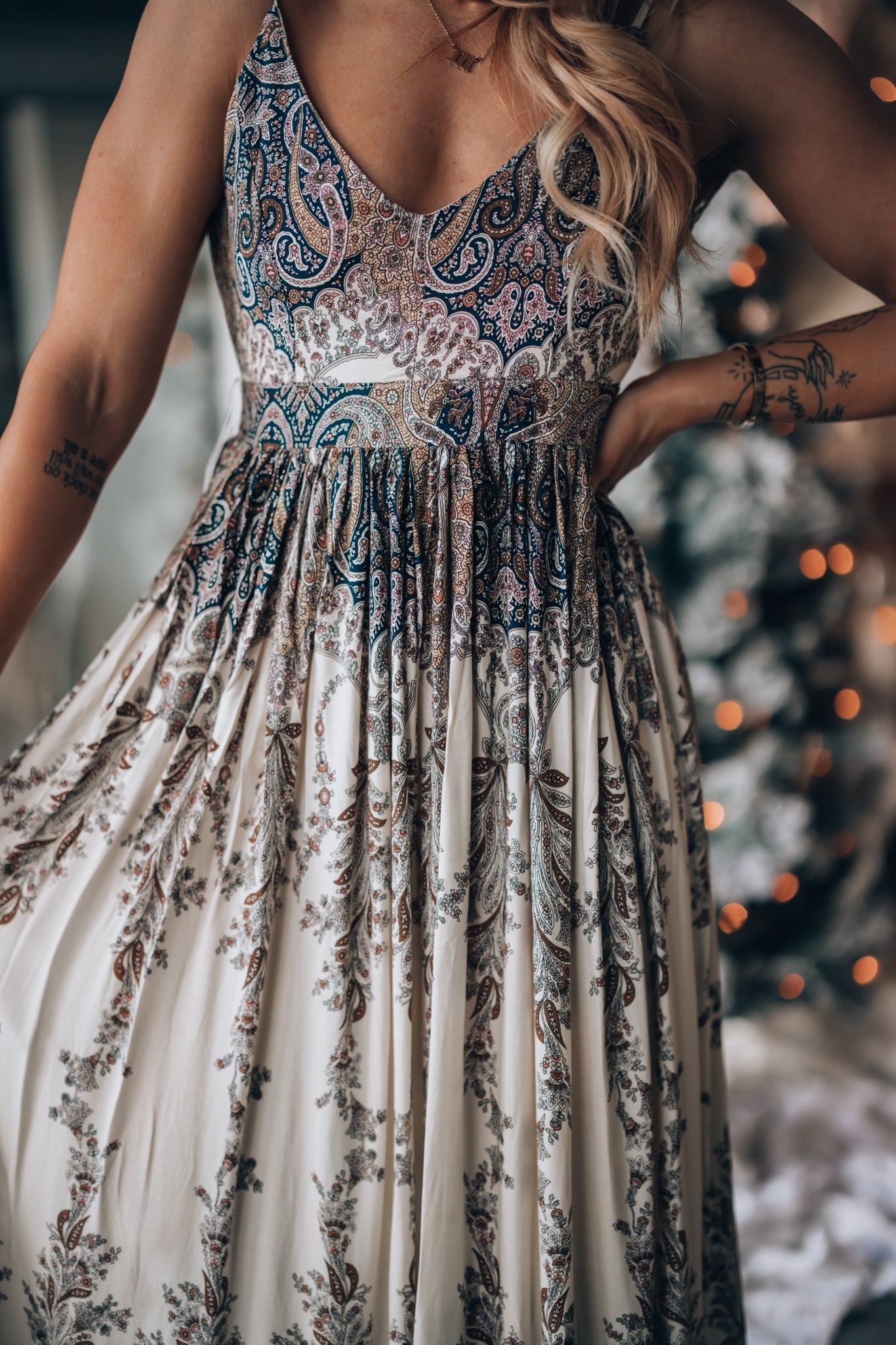 Yesenia Maxi Dress (Navy)