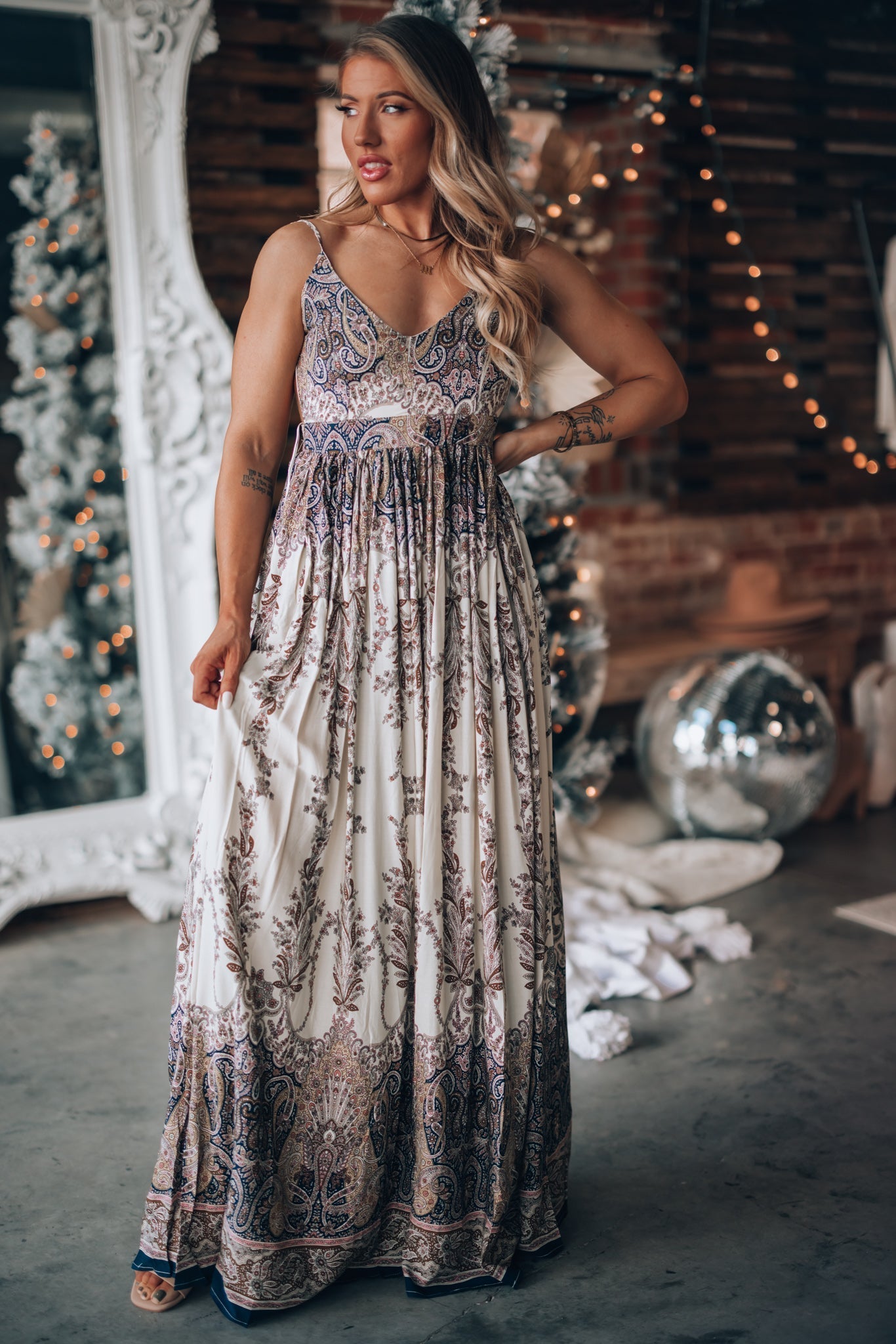 Yesenia Maxi Dress (Navy)
