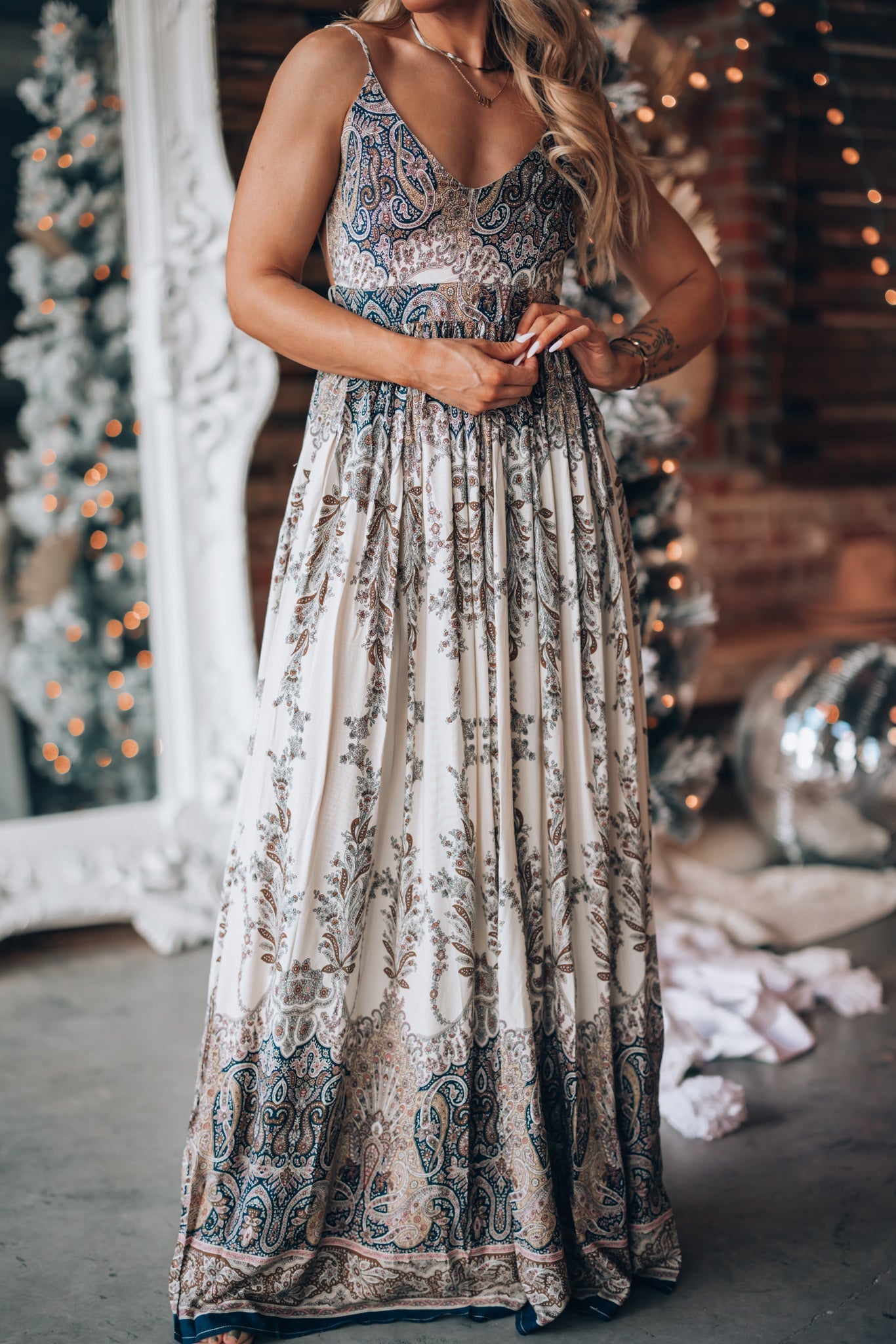 Yesenia Maxi Dress (Navy)
