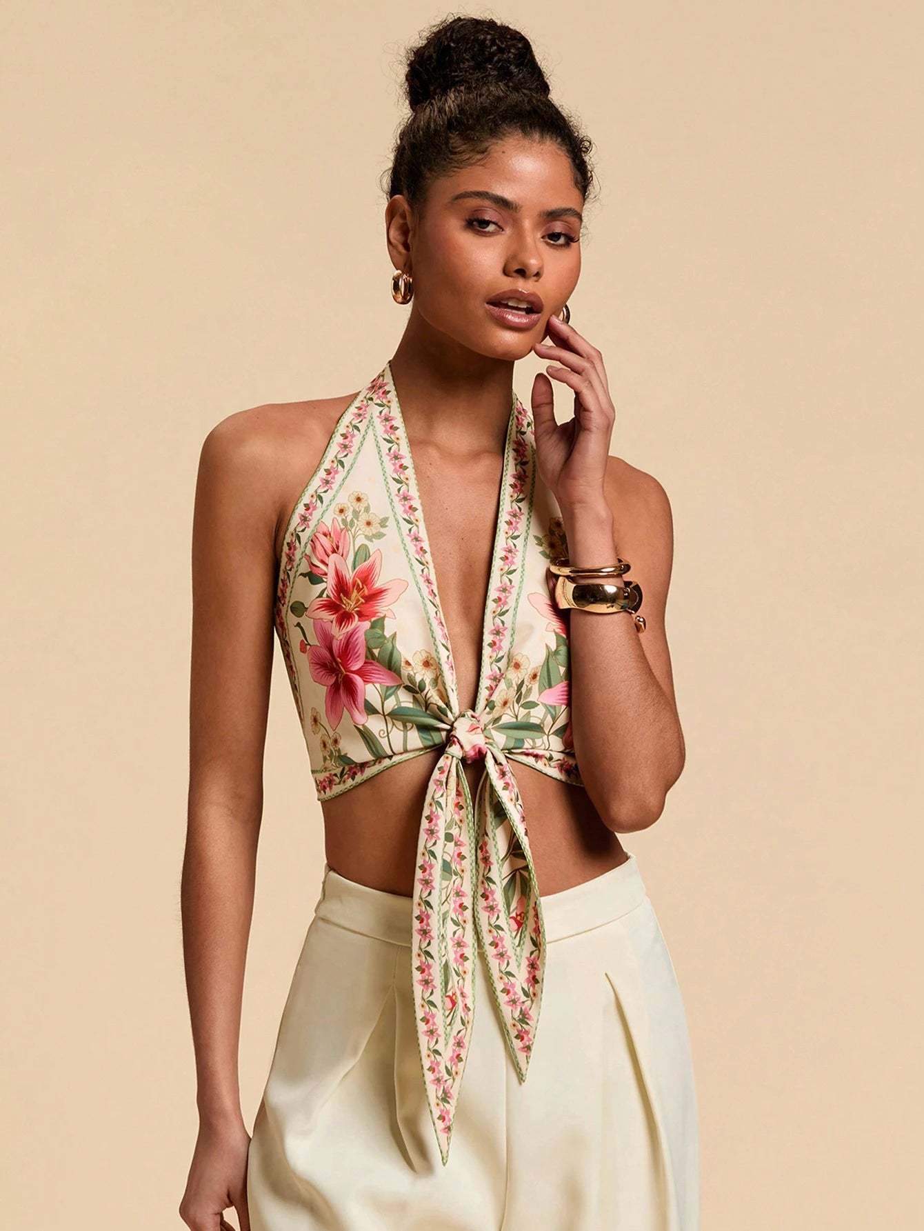 Bohemian Floral Print Halter Tie-Back Cropped Top