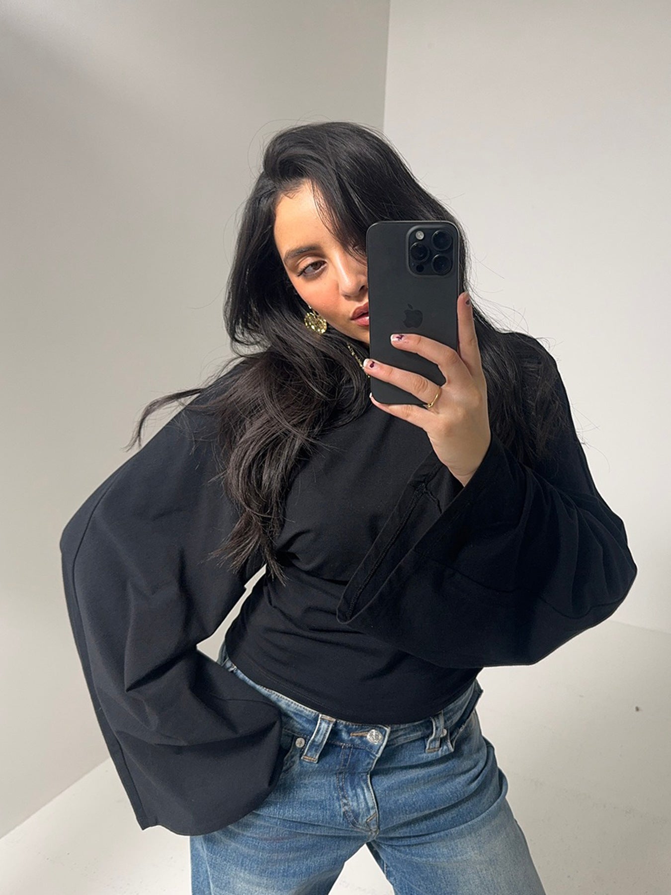 Boho-Inspired Cropped Crew Neck Long Sleeve Tee