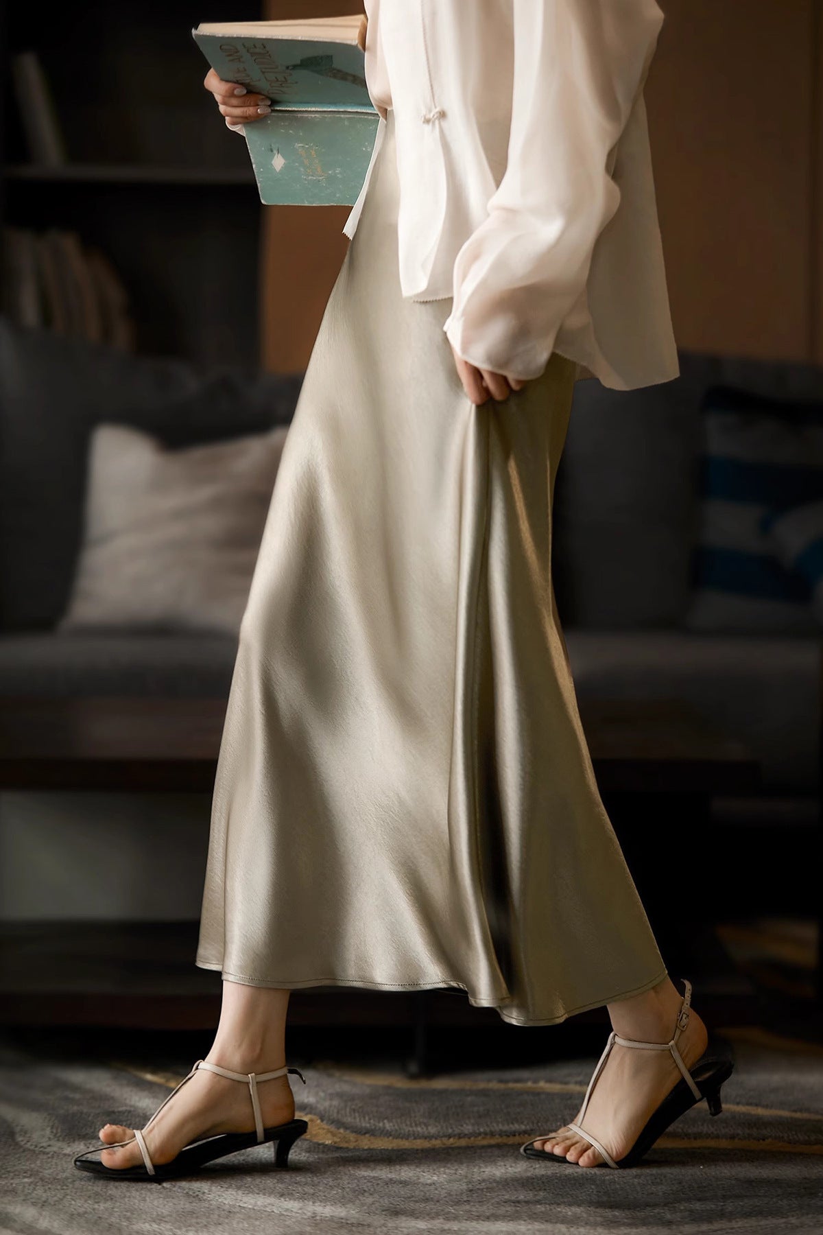 Bohemian Solid Color Satin High Waist Flowy Mermaid Maxi Skirt