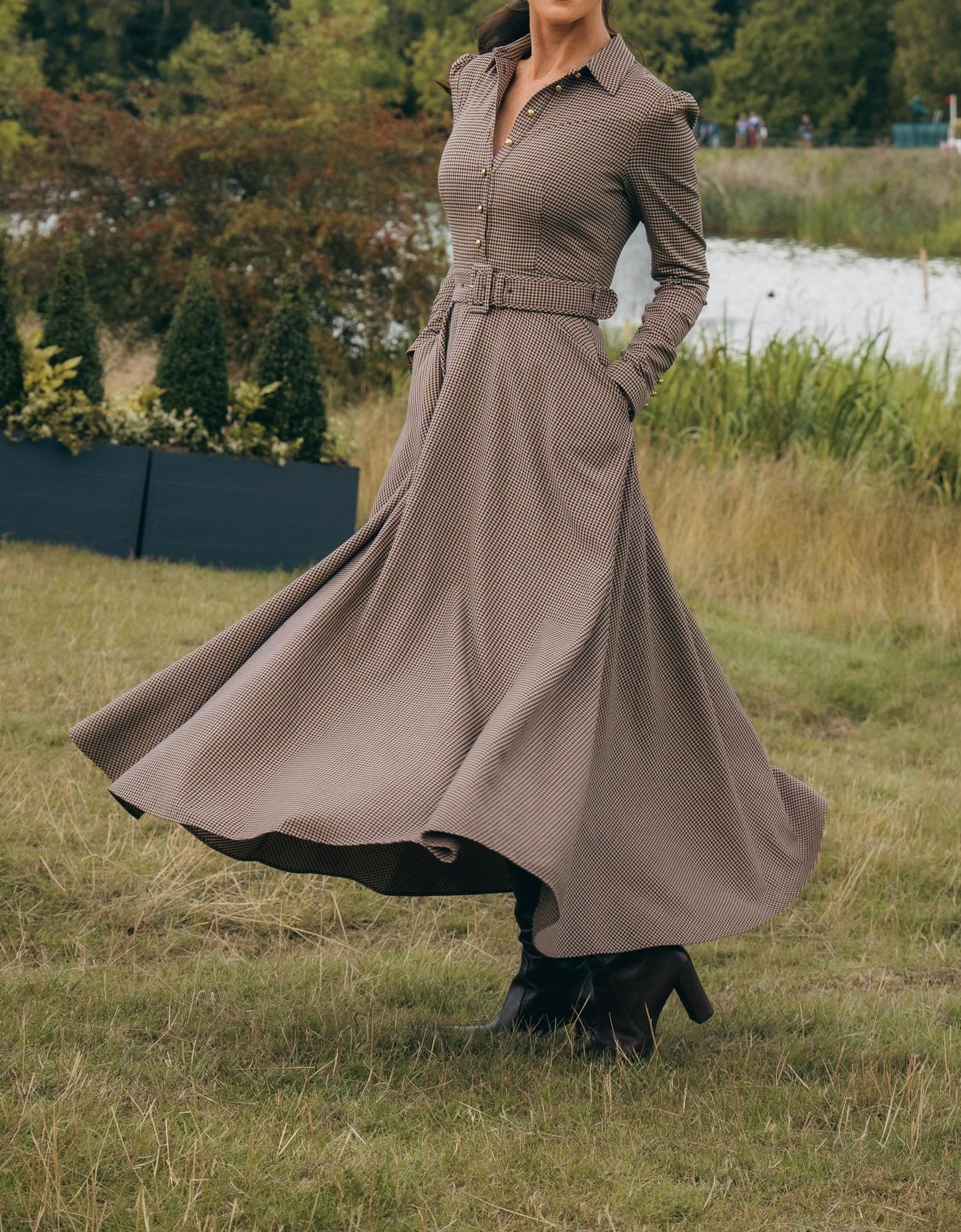 Timeless Linen Long-sleeved Dress