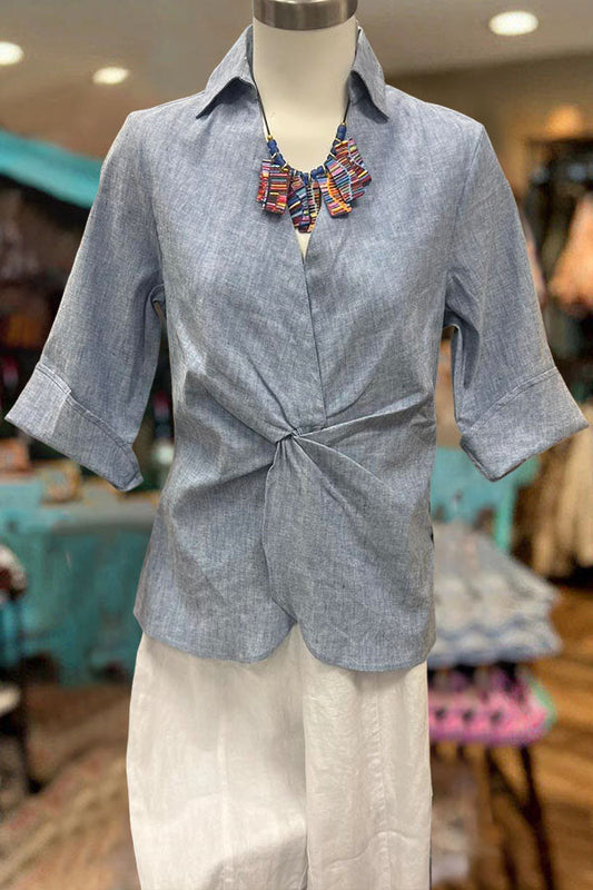 Fashionable V-neck twist shirt