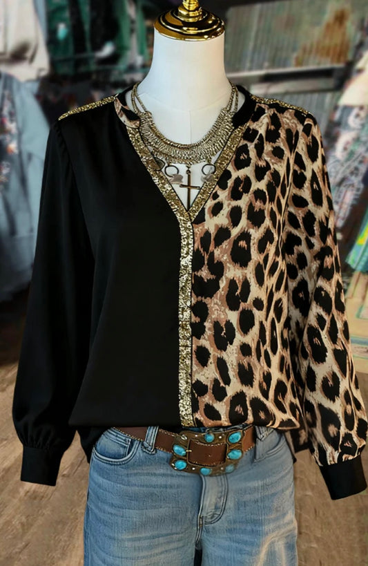 Contrast Leopard Print Sequin Patch V-Neck Top
