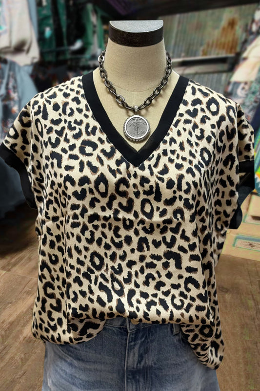 Leopard Print V-Neck Contrast Edge Top