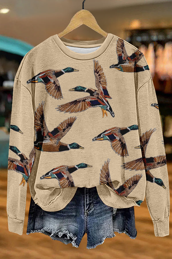 Chic Wild Ducks Print Sweatshirt