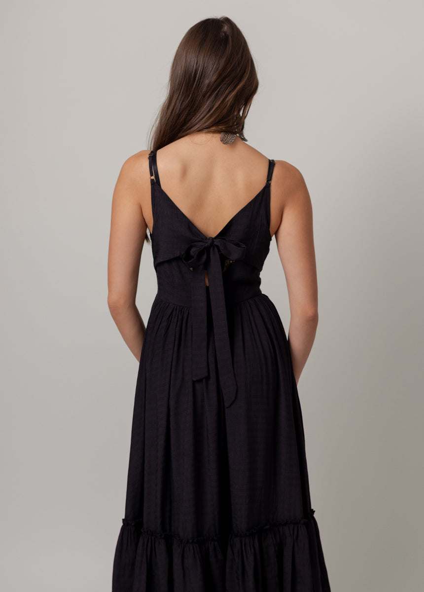 Everlie Dress in Black