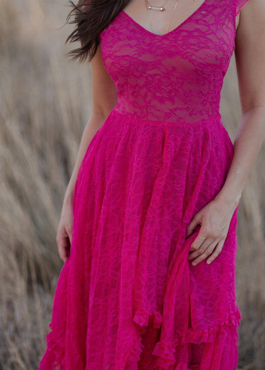 Fernilia Dress in Fuchsia