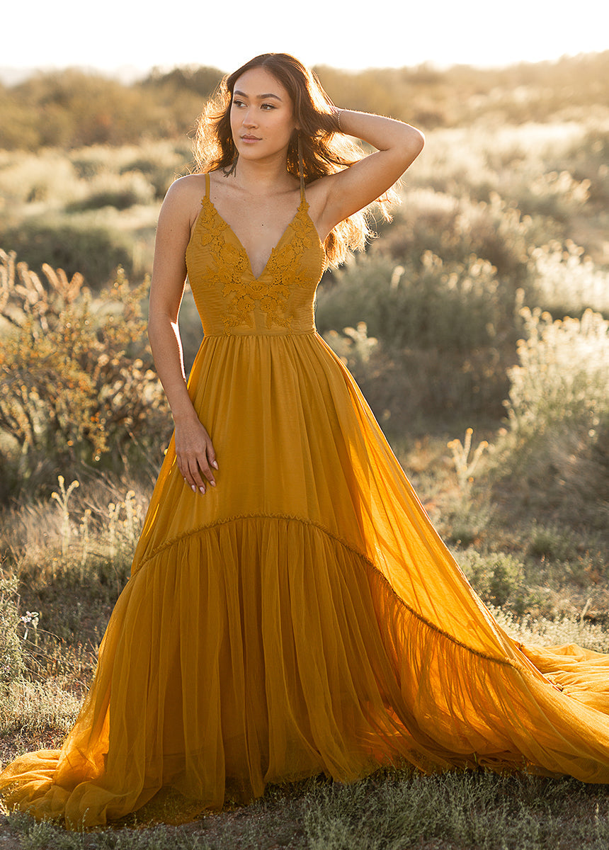 Mckenna Impact Dress in Tarnished Gold